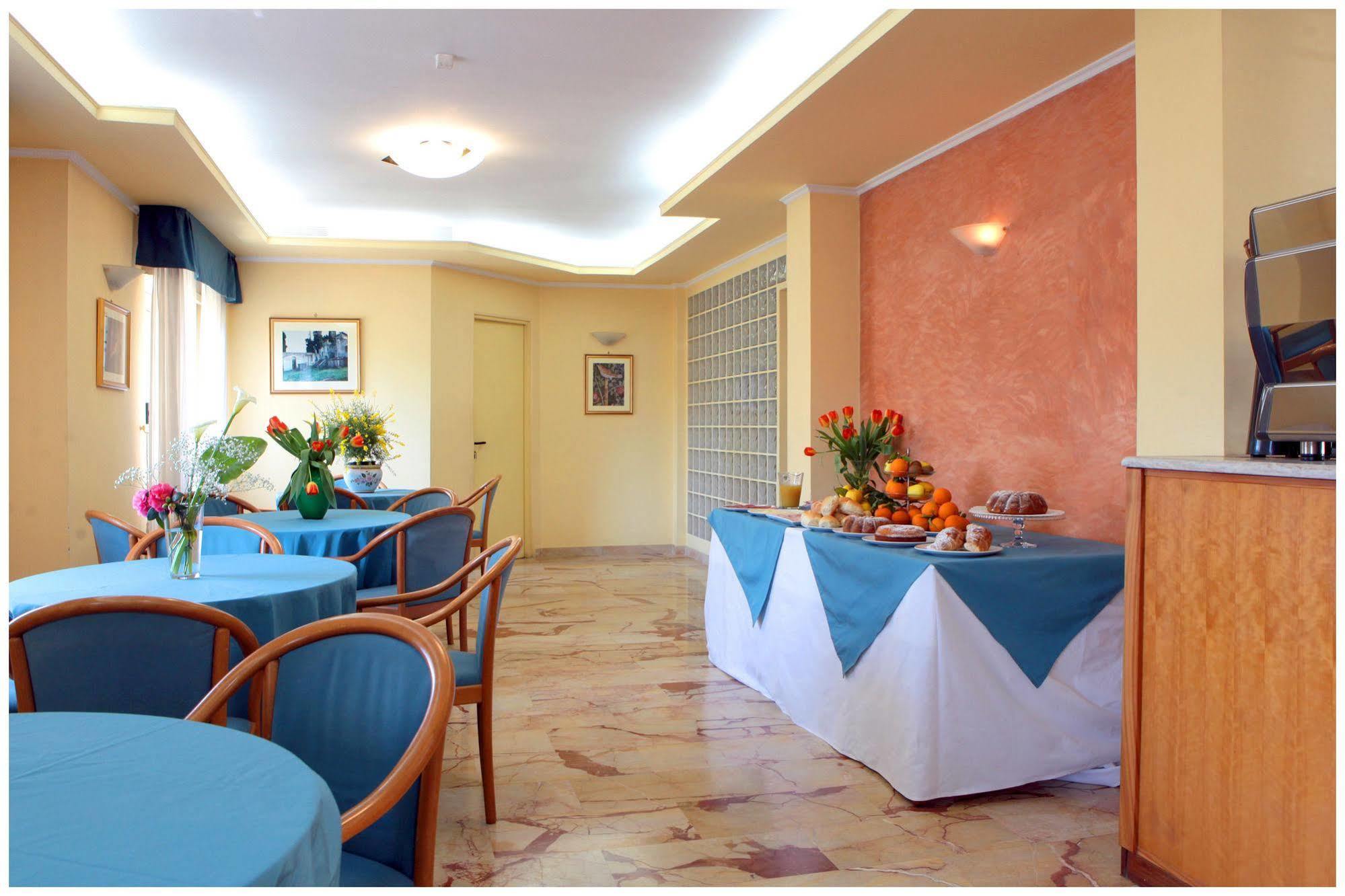 Hotel Iside Помпеи Экстерьер фото